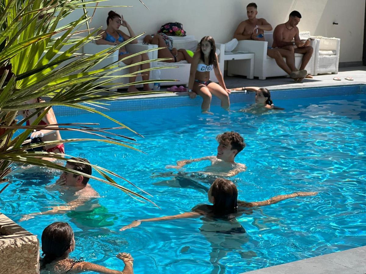 Hotel Ardea Riccione Eksteriør billede