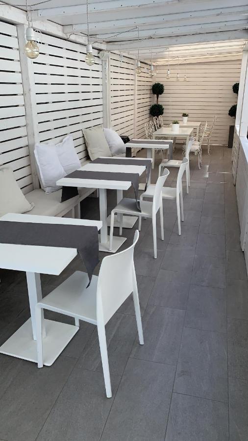 Hotel Ardea Riccione Eksteriør billede