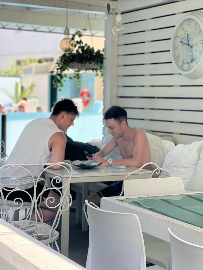 Hotel Ardea Riccione Eksteriør billede