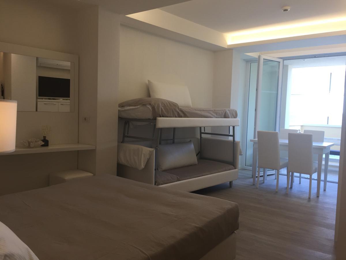 Hotel Ardea Riccione Eksteriør billede
